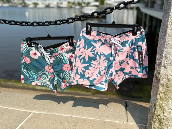 Selina Women's Shorts